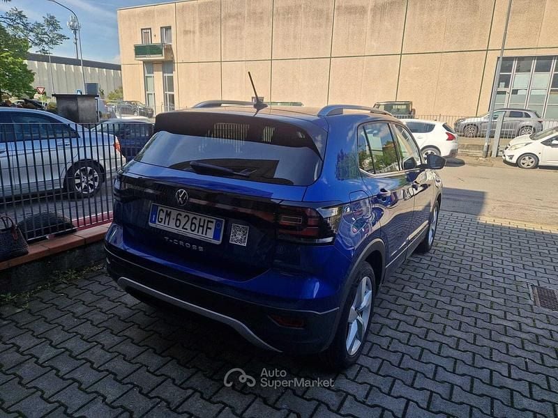 Usata VW T-Cross 110 CV (80 kW) 2023 Blu SUV