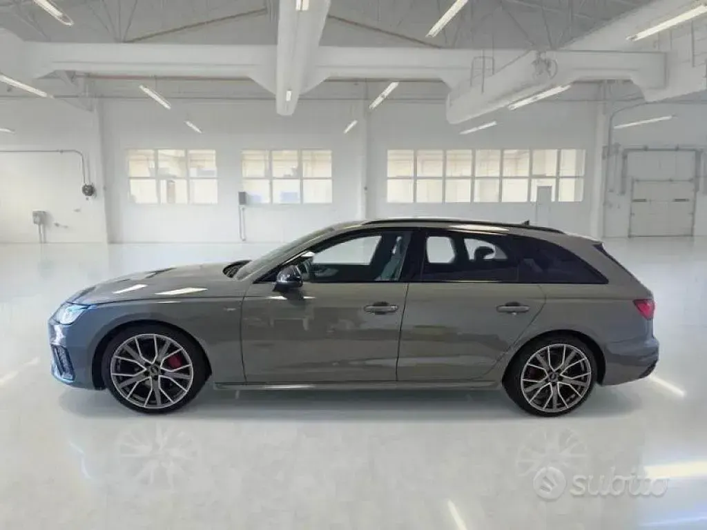Usata Audi A4 S-Line 204 CV (150 kW) 2021 Grigio Station wagon