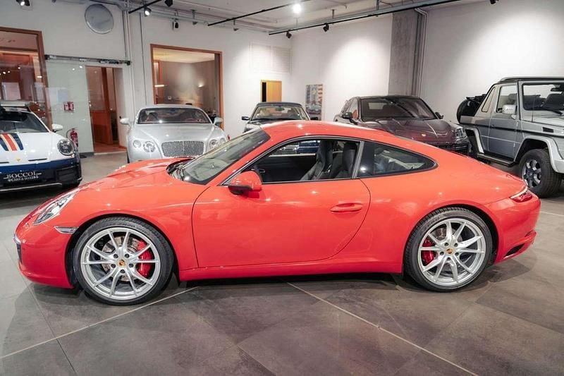 Usata Porsche 911 Carrera S 420 CV (308 kW) 2017 Rosa Coupé