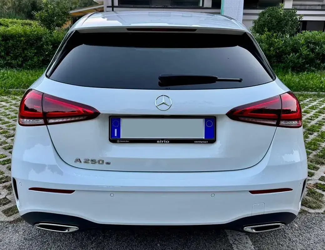 Usata Mercedes A250 Premium 218 CV (160 kW) 2021 Bianco Berlina