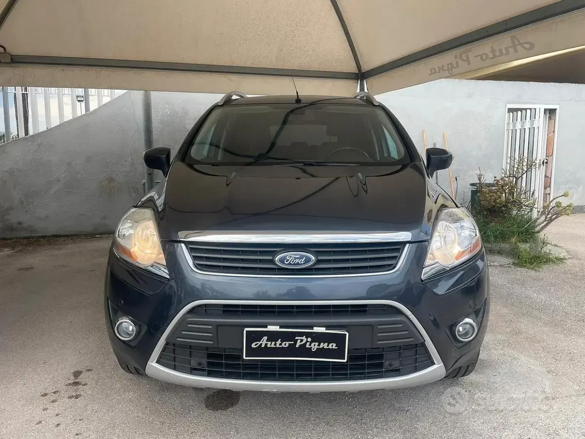 Usata Ford Kuga Titanium 136 CV (100 kW) 2009 Grigio SUV
