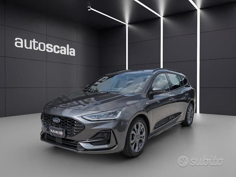 Usata Ford Focus ST-Line 125 CV (91 kW) 2023 Grigio Berlina