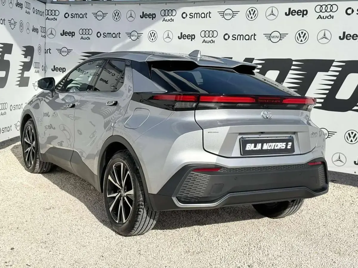 Usata Toyota C-HR Lounge 98 CV (72 kW) 2025 Grigio SUV