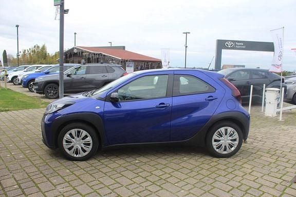 Brugt Toyota Aygo X Active 72 HK (52 kW) 2025 Blå SUV