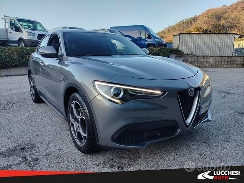Grigio Usata 2019 Alfa Romeo Stelvio SUV | 19.400 € (Ottimo prezzo) - Immagine 1/4