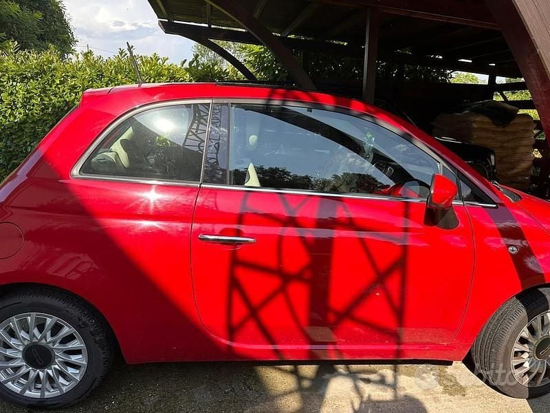 Usata Fiat 500 69 CV (50 kW) 2018 Rosso Utilitaria