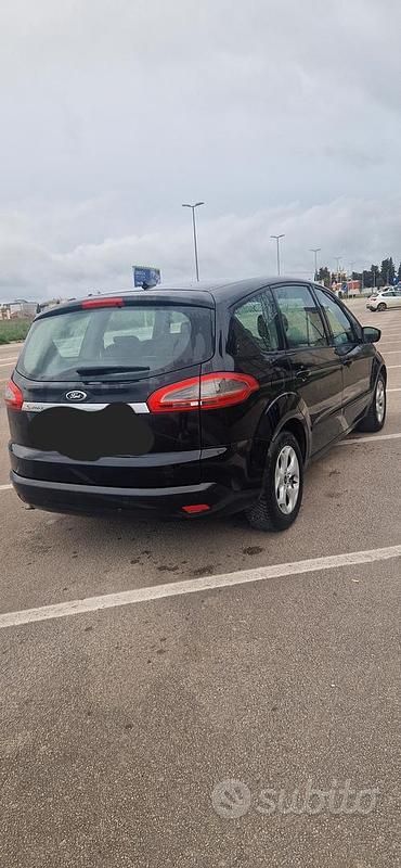 Usata Ford S-MAX S 2012 Nero Monovolume