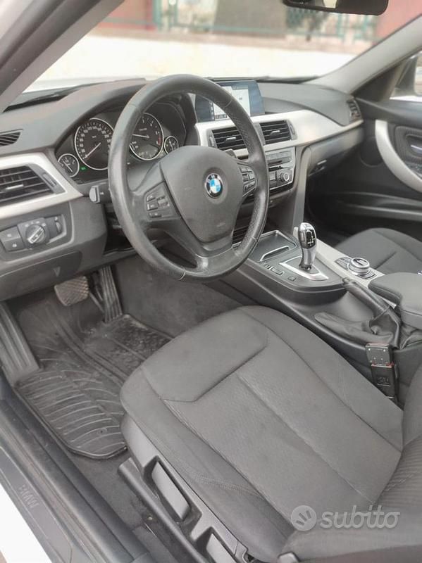 Usata BMW 318 150 CV (110 kW) 2017 Bianco Berlina