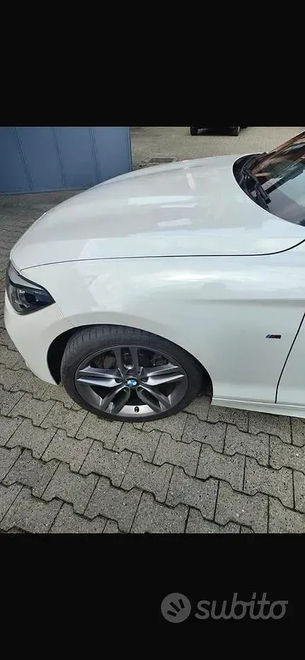 Usata BMW 118 Efficient Dynamics 150 CV (110 kW) 2015 Bianco Utilitaria