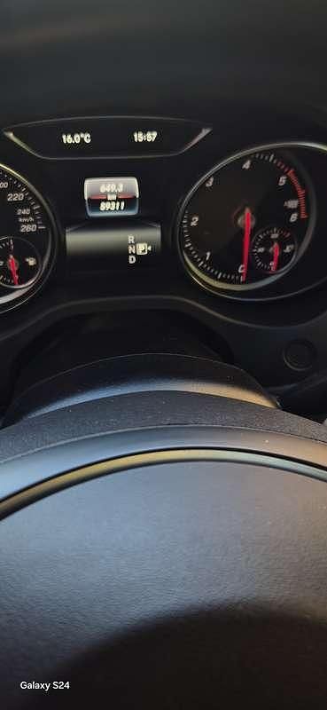 Usata Mercedes GLA200 Premium 136 CV (100 kW) 2019 SUV