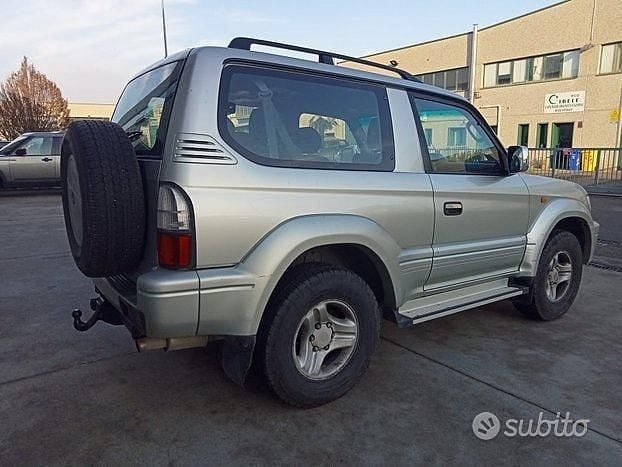Usata Toyota Land Cruiser 125 CV (91 kW) 2000 Grigio SUV