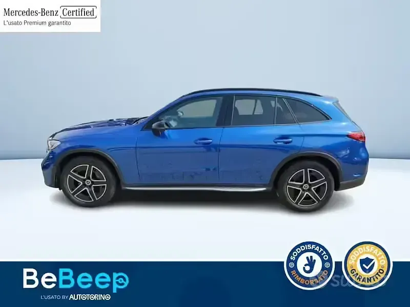 Usata Mercedes GLC220 Advanced 197 CV (144 kW) 2023 Blu metallizzato SUV