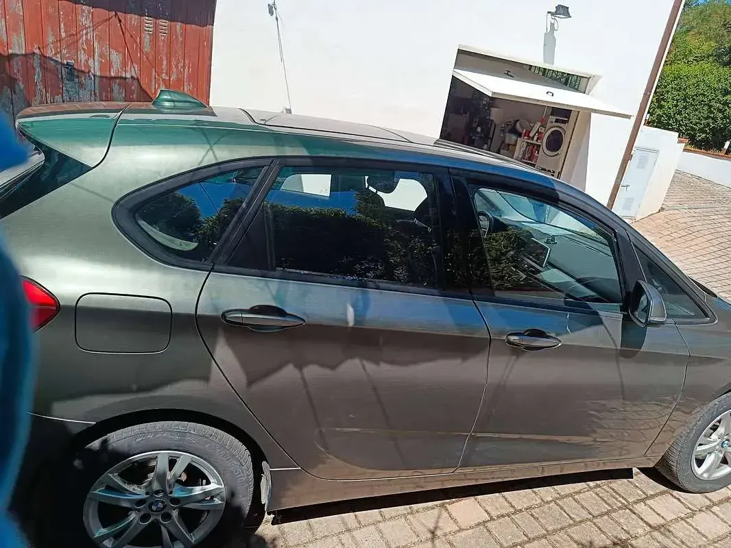 Usata BMW 216 Active Tourer Advantage 116 CV (85 kW) 2015 Argento Monovolume