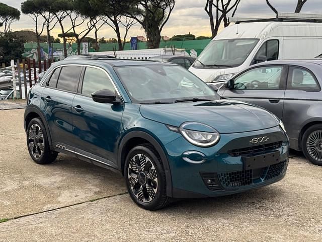 Usata Fiat 600 La Prima 100 CV (73 kW) 2024 Bianco SUV