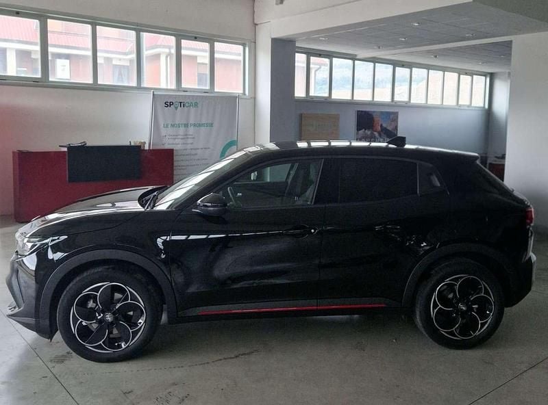 Usata Alfa Romeo Junior Edizione Speciale 114 kW (156 CV) 2025 Nero SUV