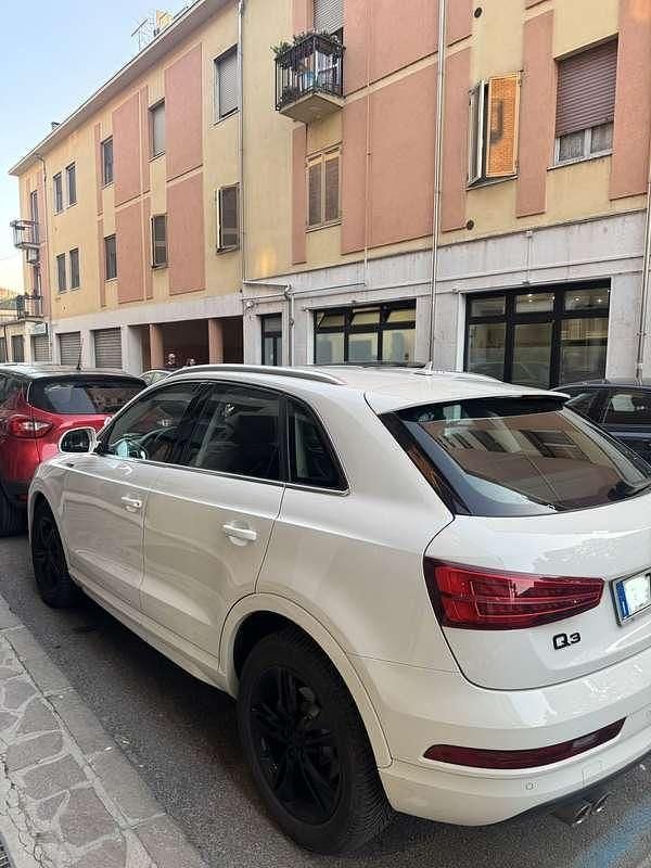 Usata Audi Q3 Design 150 CV (110 kW) 2016 SUV