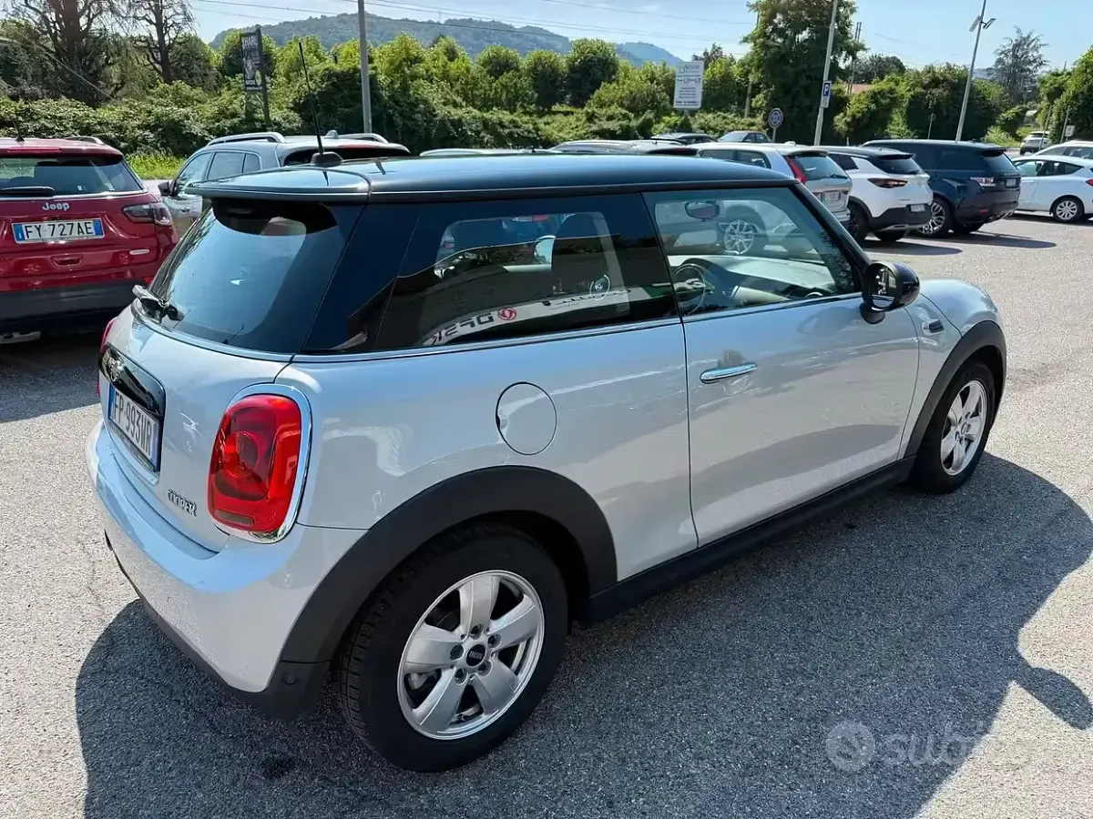 Usata Mini Cooper 136 CV (100 kW) 2018 Grigio Utilitaria