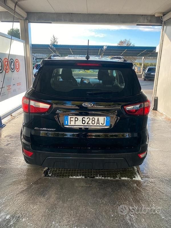 Usata Ford Ecosport 100 CV (73 kW) 2018 Nero SUV