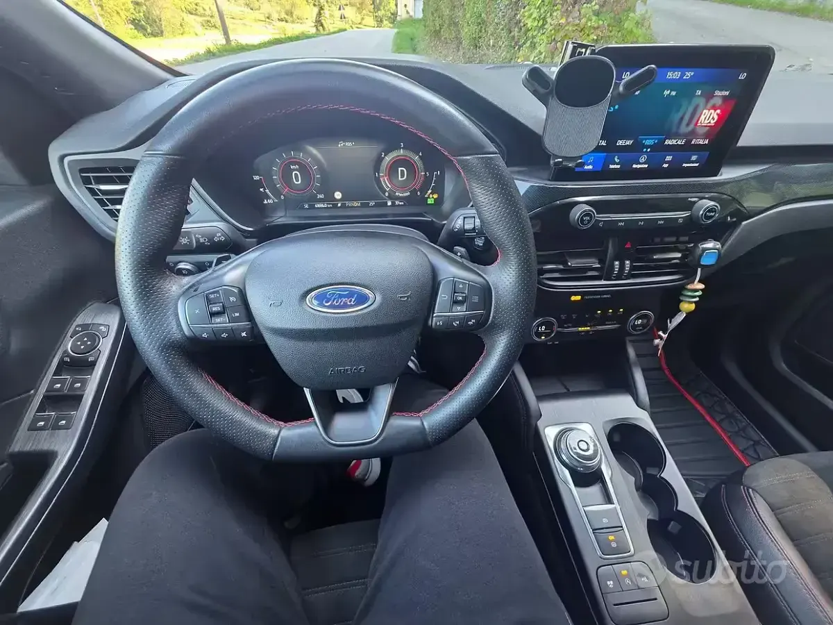 Usata Ford Kuga ST-Line X 120 CV (88 kW) 2021 Nero SUV