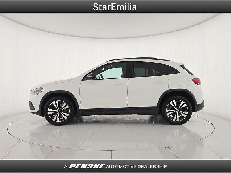 Usata Mercedes GLA220 190 CV (139 kW) 2020 Bianco SUV