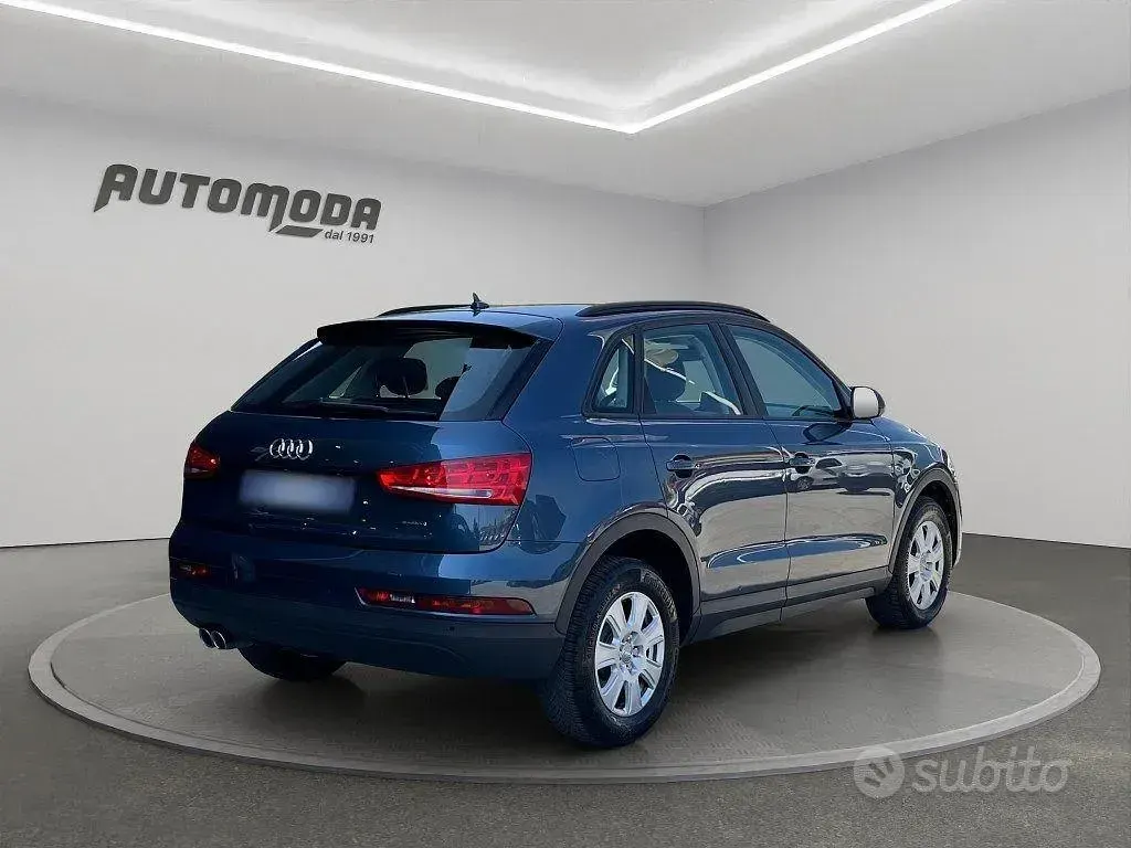 Usata Audi Q3 150 CV (110 kW) 2017 Blu SUV