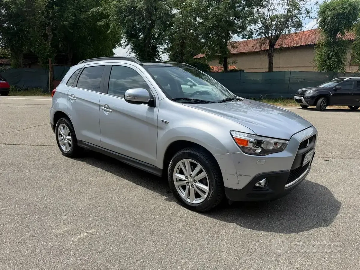 Usata Mitsubishi ASX Intense 150 CV (110 kW) 2011 Grigio SUV