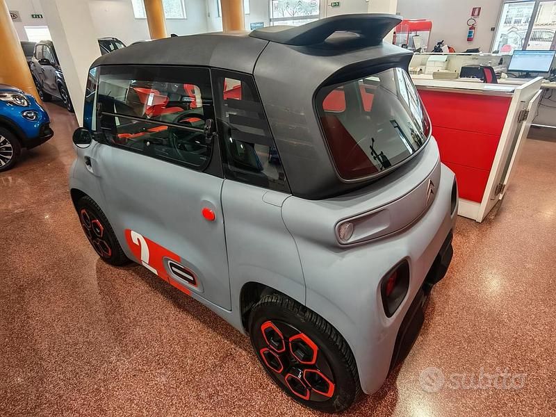 Usata Citroën AMI 2023 Blu Berlina