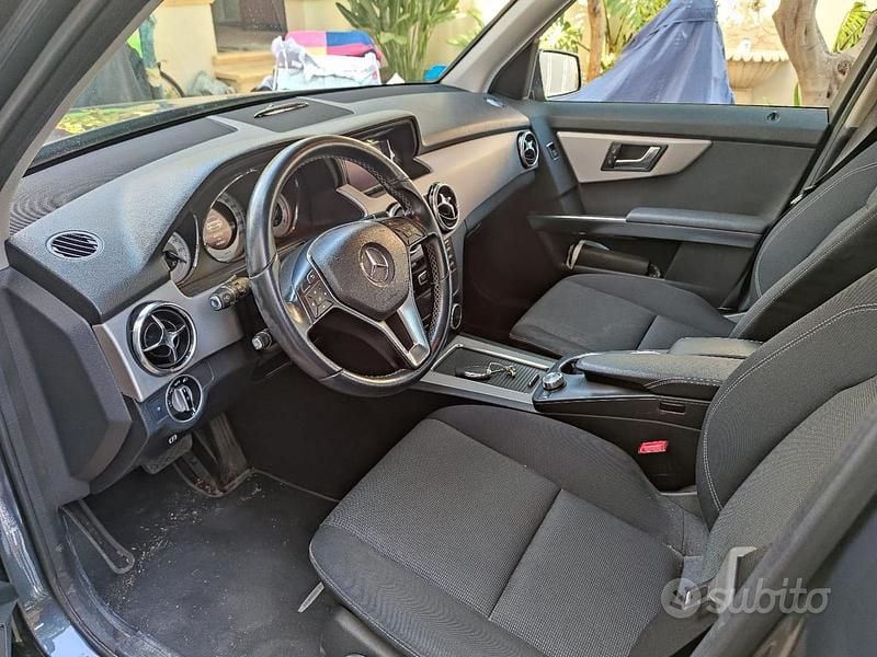 Usata Mercedes GLK220 170 CV (125 kW) 2013 Grigio SUV