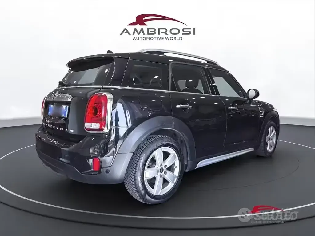 Usata Mini Cooper D Countryman 116 CV (85 kW) 2018 Nero SUV