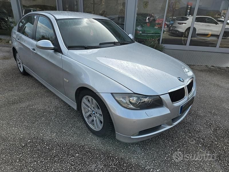 Usata BMW 320 163 CV (119 kW) 2006 Grigio Berlina