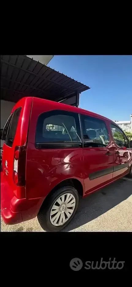 Usata Citroën e-Berlingo Feel 99 CV (72 kW) 2017 Rosso Monovolume
