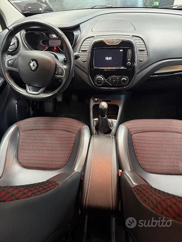 Usata Renault Captur 90 CV (66 kW) 2017 SUV