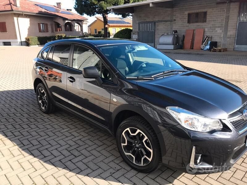 Usata Subaru XV 114 CV (83 kW) 2017 Blu SUV