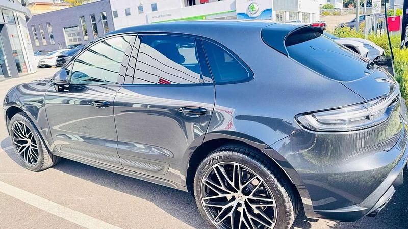 Usata Porsche Macan 265 CV (194 kW) 2022 Grigio SUV