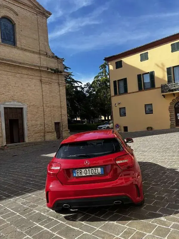 Usata Mercedes A180 Premium 109 CV (80 kW) 2014 Utilitaria