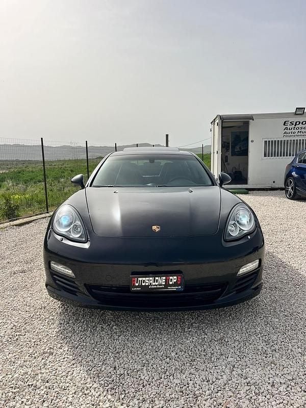 Usata Porsche Panamera 250 CV (183 kW) 2014 Nero Berlina
