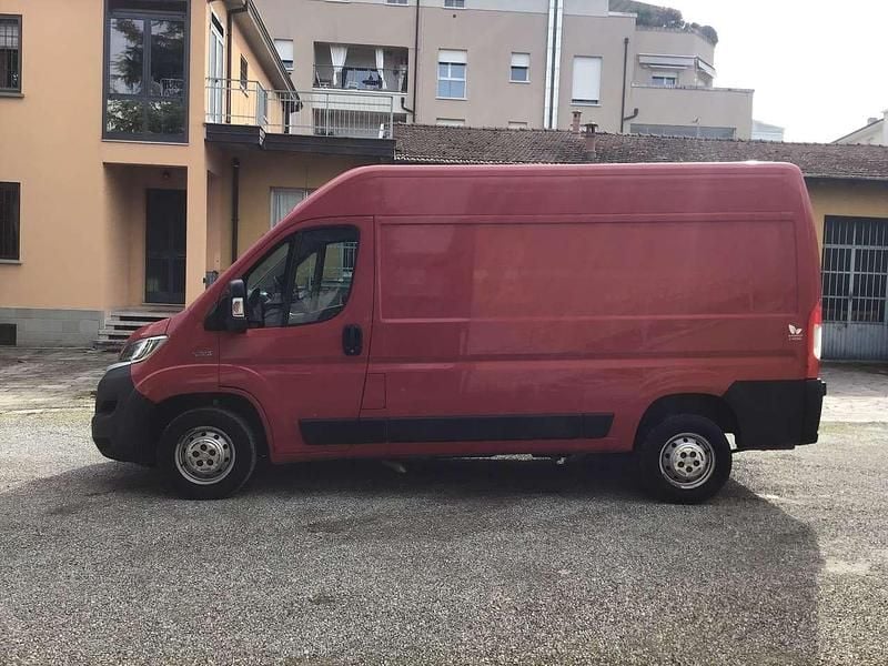 Usata Fiat Ducato 136 CV (100 kW) 2019 Rosso Furgone