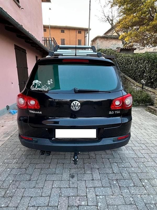 Usata VW Tiguan 140 CV (102 kW) 2010 Nero SUV