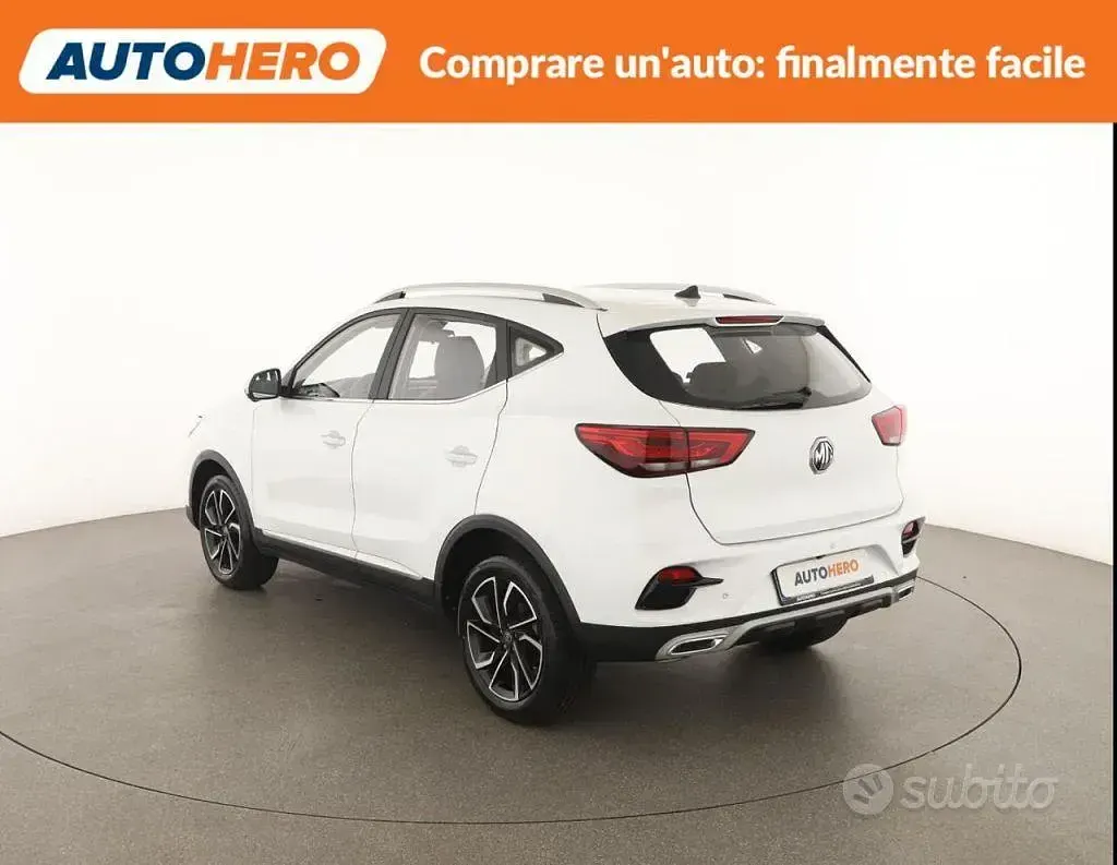 Usata MG ZS Luxury 106 CV (77 kW) 2023 Bianco SUV