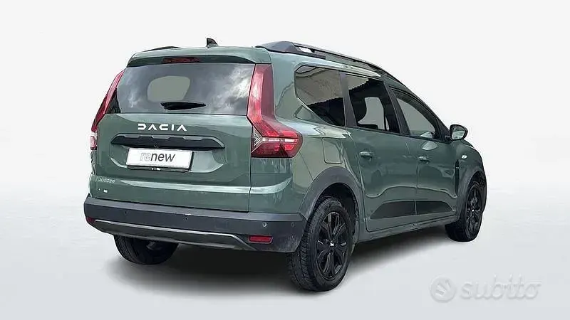 Usata Dacia Jogger Extreme 101 CV (74 kW) 2023 Verde Monovolume
