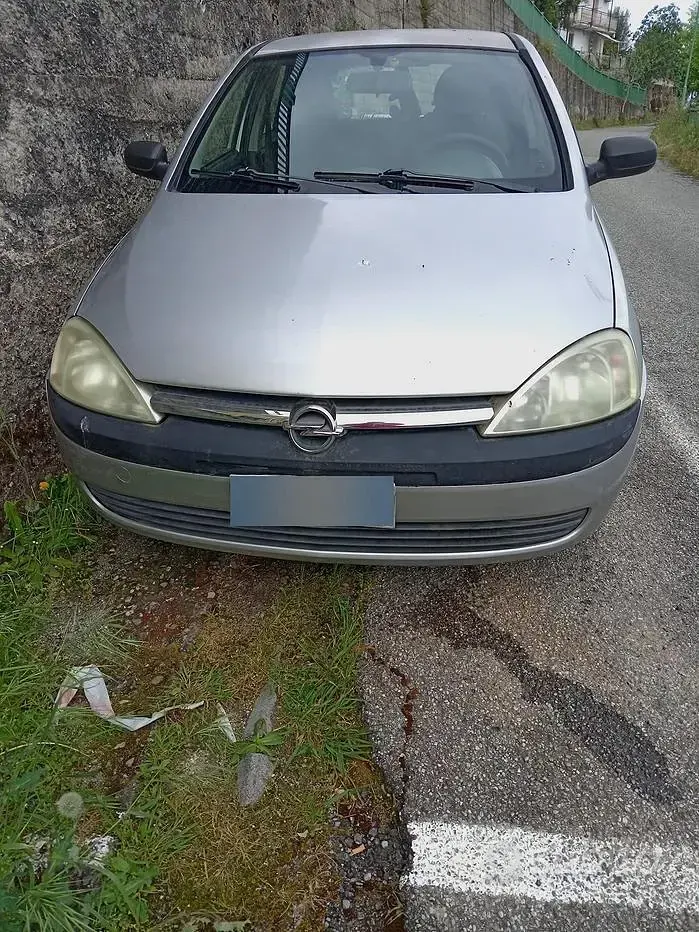 Usata Opel Corsa 75 CV (55 kW) 2003 Grigio Utilitaria