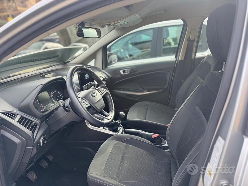 Usata Ford Ecosport Titanium 125 CV (91 kW) 2018 Grigio SUV