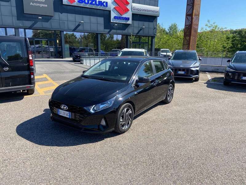 Nero Usata 2022 Hyundai i20 Tre volumi | 13.900 € (Ottimo prezzo) - Immagine 1/4