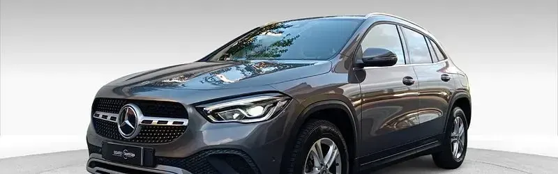 Usata Mercedes GLA180 Advanced Plus 116 CV (85 kW) 2023 Nero SUV
