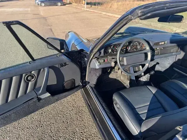 Usata Porsche 911 Carrera Cabriolet 231 CV (169 kW) 1985 Blu Cabrio