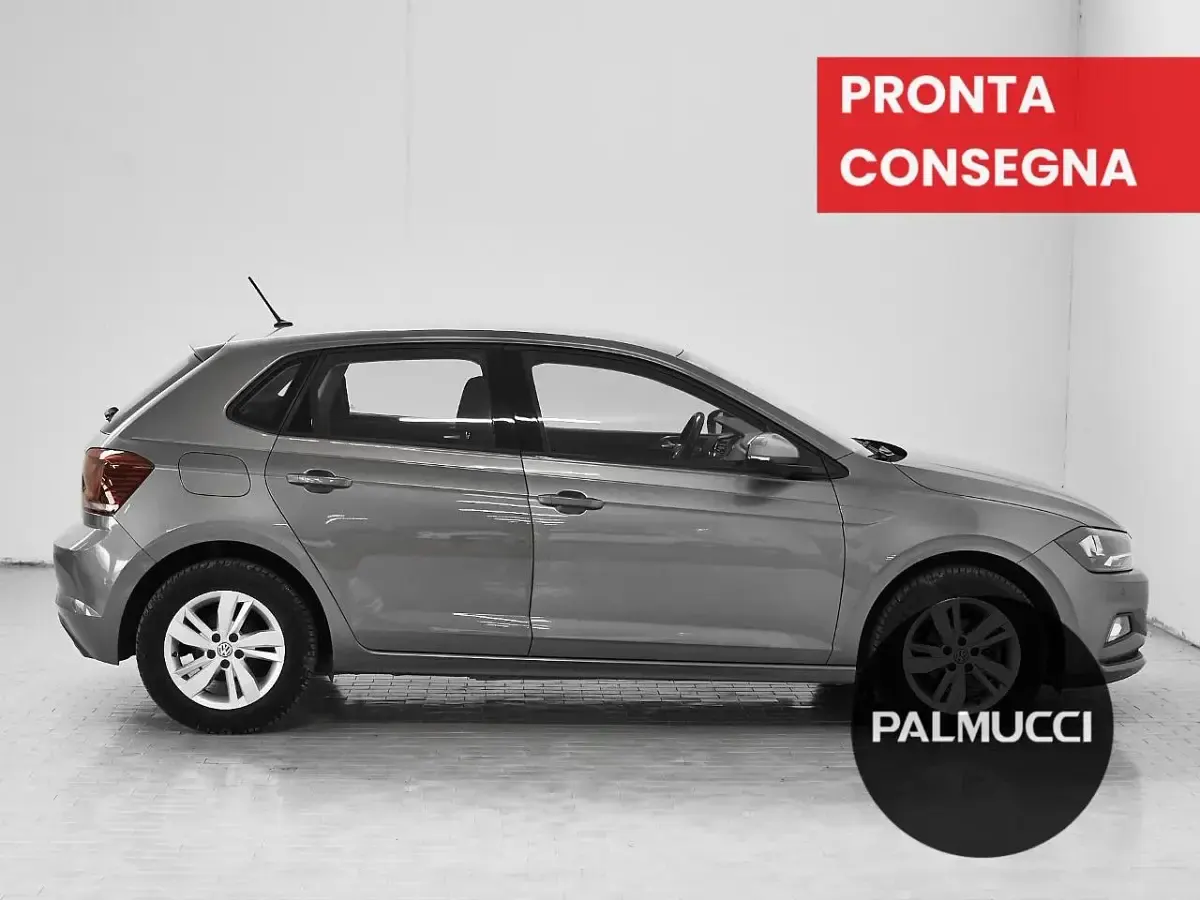 Usata VW Polo Comfortline 75 CV (55 kW) 2018 Grigio Utilitaria