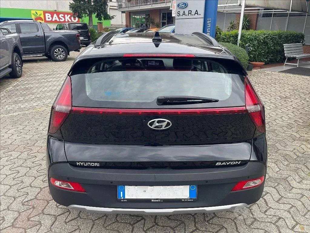 Usata Hyundai Bayon 84 CV (61 kW) 2022 Nero SUV