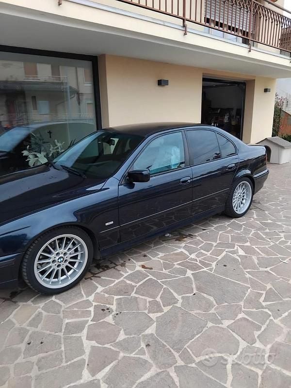 Usata BMW 530 2000 Blu Berlina