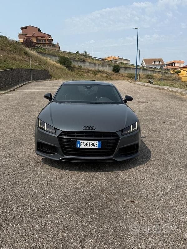 Usata Audi TT S-Line 230 CV (169 kW) 2018 Grigio Coupé