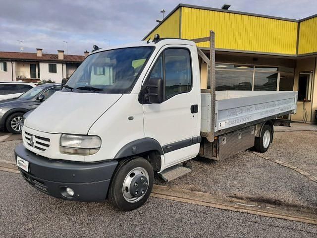 Bianco pastello Usata 2000 Renault Master Furgone | 8000 € - Immagine 1/3